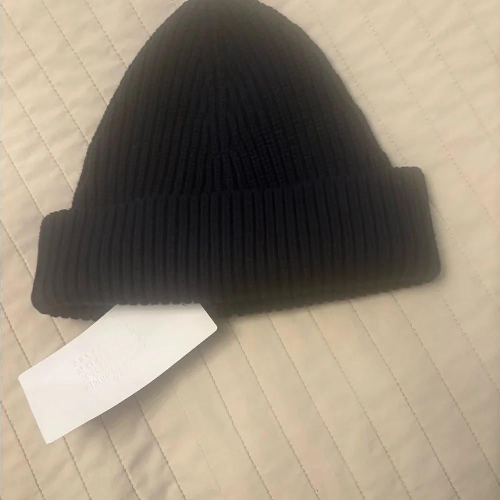 Maison Martin Margiela Dark Blue Knit Hat beanie nwt Italy gift able  men women - Picture 11 of 13